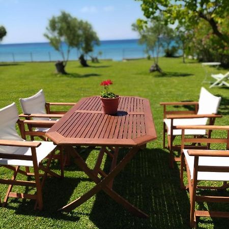 Seaside House Villa Nea Skioni Luaran gambar